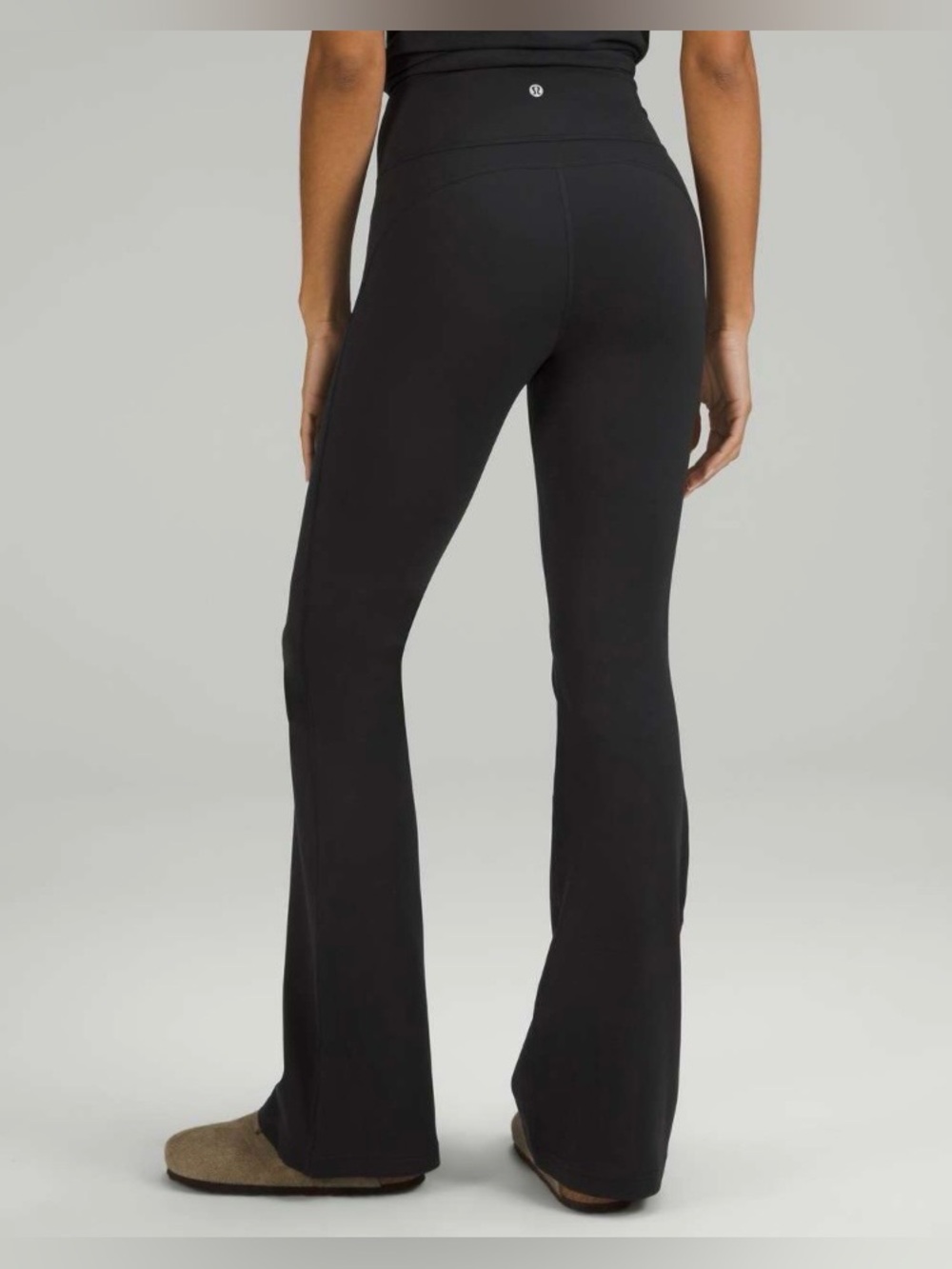 Lululemon Groove Super-High-Rise Flared Pant | Size 0 - Picture 9 of 12
